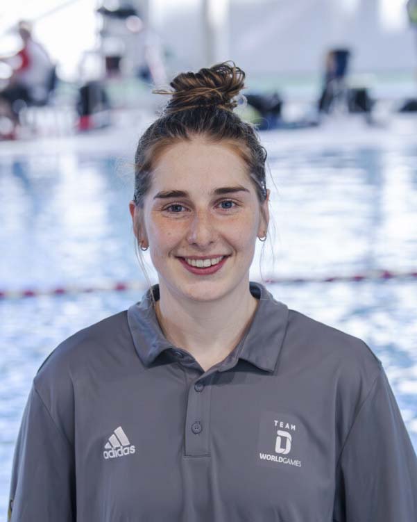 Alica Gebhardt aus dem DLRG Nationalteam